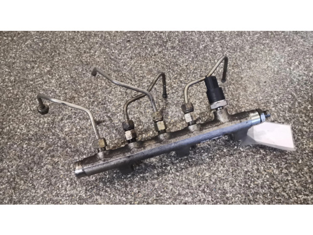 Vstřikovací lišta 8200010077   Renault Espace III  pro naftový motor 2.2  