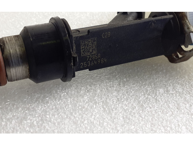 Форсунка 25364984, 7285A    Hummer H3   
