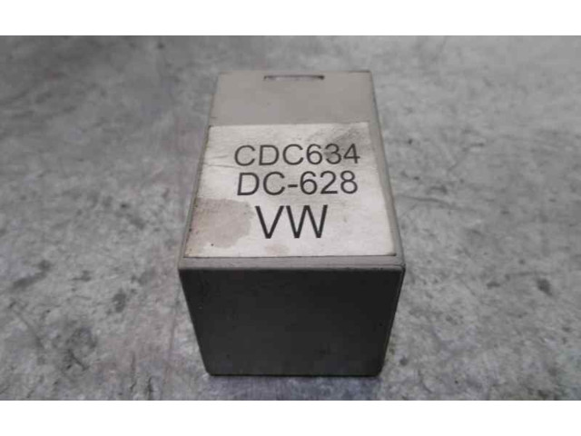 Блок предохранителей CDC634DC628   Volkswagen Sharan    