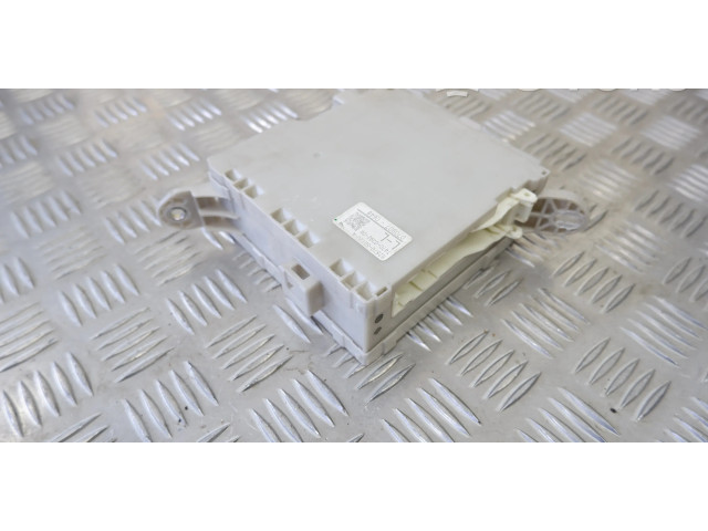 Блок предохранителей 8267050120, 8922850060   Lexus LS 460 - 600H    