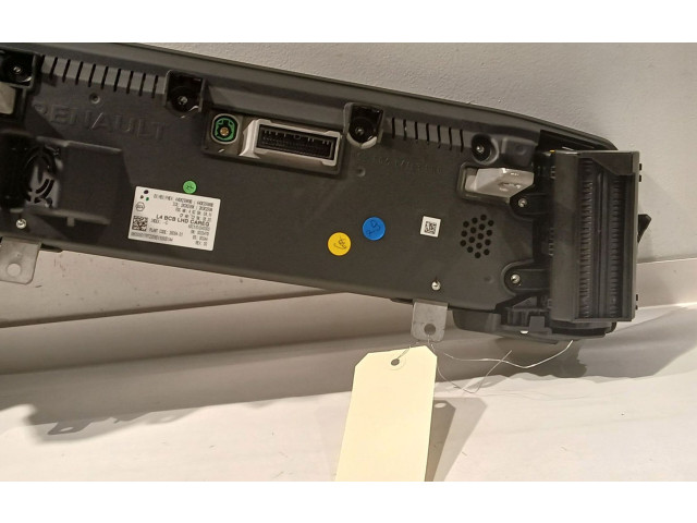 Панель приборов 680505017R   Renault Megane E-Tech       