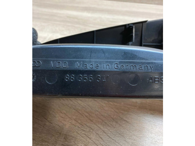 Přístrojová deska  Audi A6 S6 C4 4A 1994 88311219, 88356341  