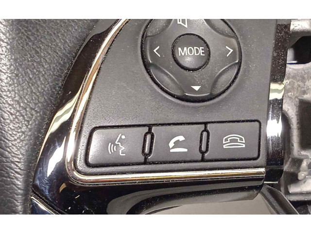 Volant Mitsubishi Eclipse 2020 4400A706XA  