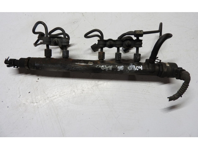 Vstřikovací lišta 0445214132   Toyota Auris 150     