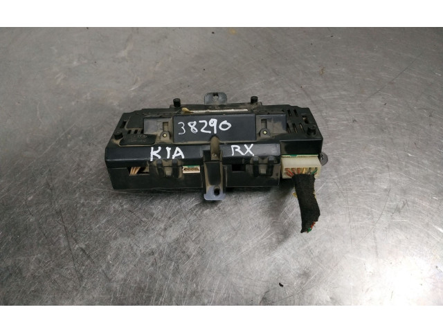 Дисплей    957103E710   KIA Sorento
