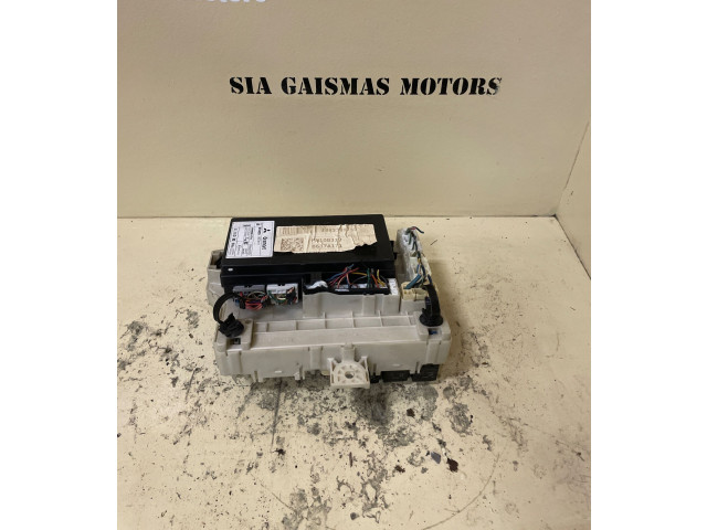 Блок предохранителей 8637A171, 5WK48883   Mitsubishi Colt    