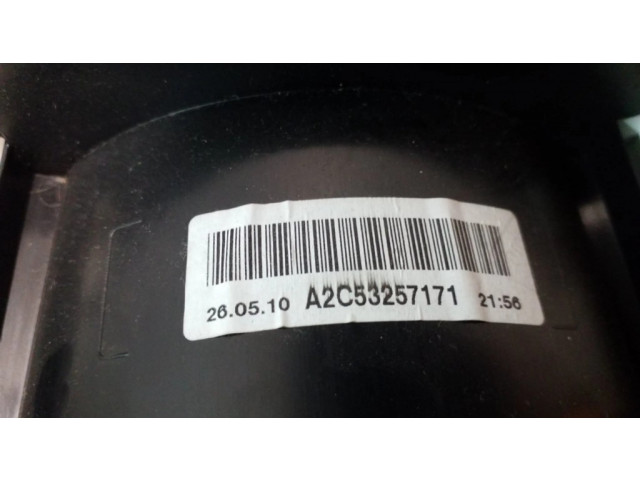 Přístrojová deska  Mercedes-Benz E W212 2011 A2C53257171, A2129001508  