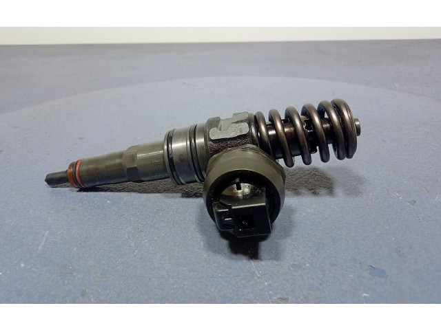 Форсунка 038130073BP, 038130073BP    Skoda Roomster (5J)   