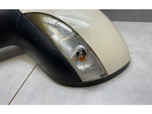 Zpětné zrcátko  Renault Captur 2015  0DV16  