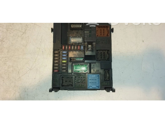   Pojistková skříňka 9807532080, 9807532080   Peugeot 5008 2011
