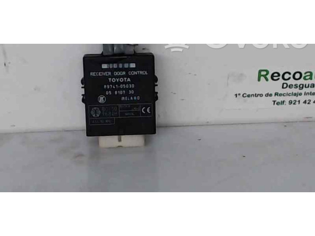 Pojistková skříňka Řídící jednotka BSM 8974105030, 05810730   Toyota Avensis T220 2000