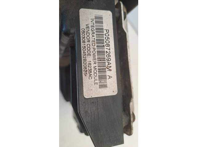 Блок предохранителей P04692233AC, 16238AC   Chrysler 300 - 300C    