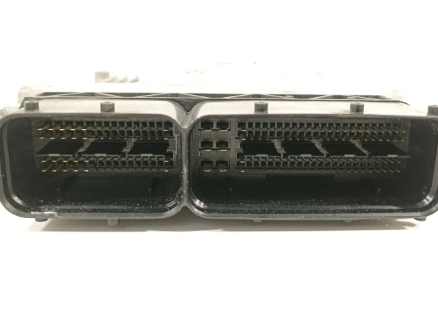 Řídící jednotka 03L907309, 281015029   Volkswagen Passat Alltrack 2008