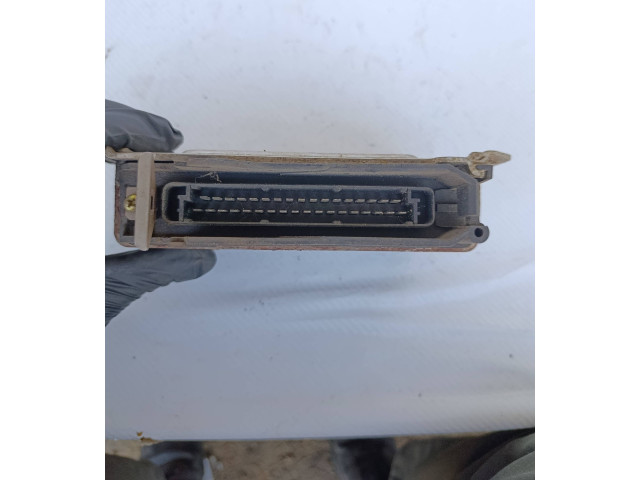 Řídící jednotka 90298613, 0261200120   Opel Omega A 1986