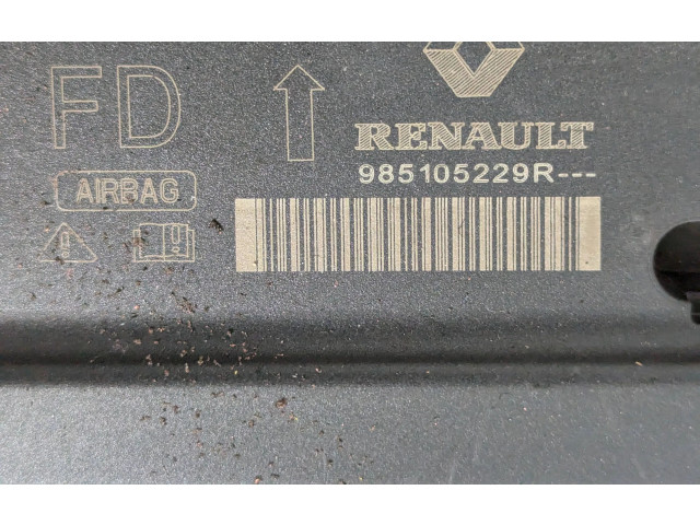 Блок подушек безопасности 985105229R   Renault Captur II