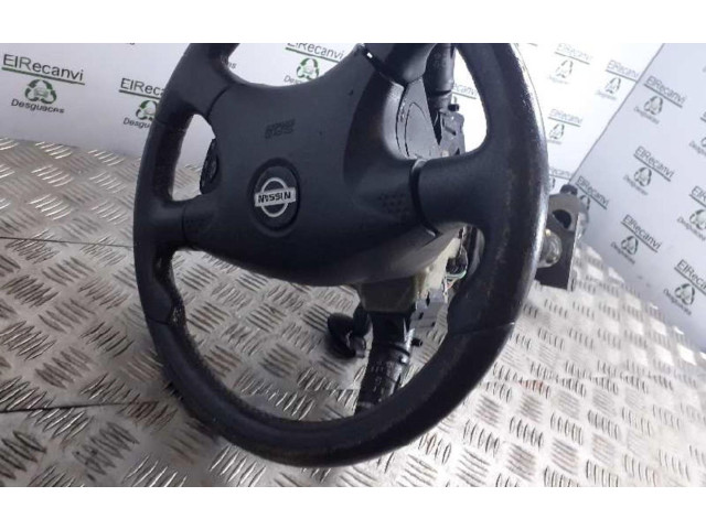 Volant Nissan Almera Tino 2002   