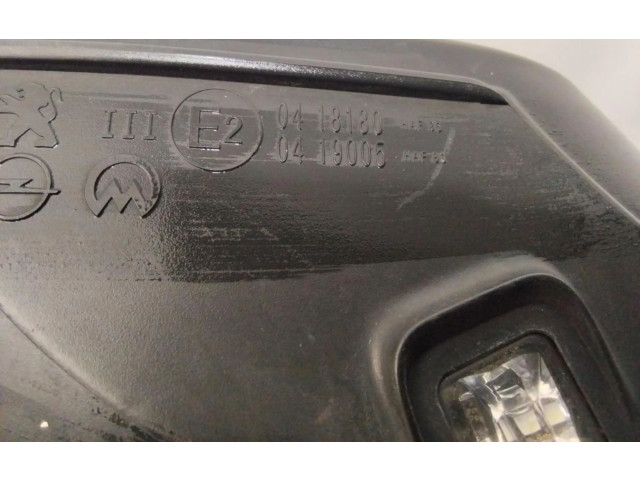 Zpětné zrcátko  Peugeot 2008 I 2019  E20418180  