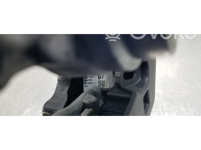 Руль Toyota Corolla E160 E170  2013 - - года 4510202820C1      