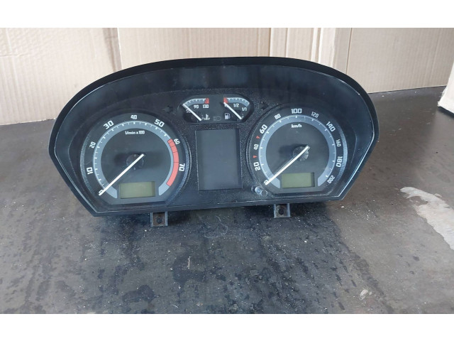 Přístrojová deska  Skoda Fabia Mk1 (6Y) 2004 6Y0920881L  