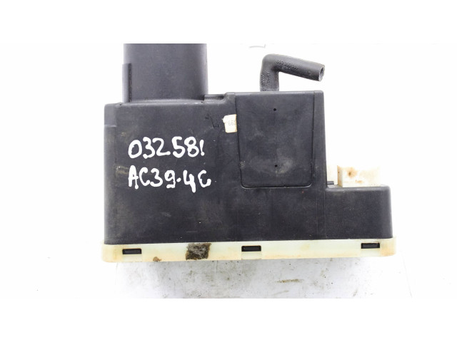 Вакуумный насос центрально замка  4a0862257g, 8tz006522   Audi A6 S6 C4 4A 