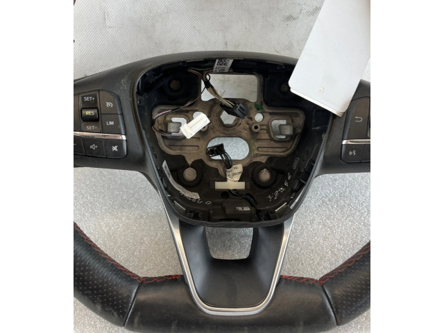 Volant Ford Focus 2024   
