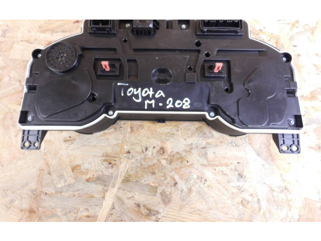 Přístrojová deska  Toyota Camry VIII XV70  2020 8380033X81  