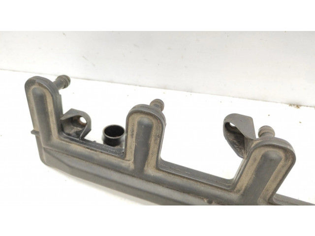 Vstřikovací lišta 1440318   BMW Z4 E85 E86  pro benzínový motor 3.0 306S3 M54B30 
