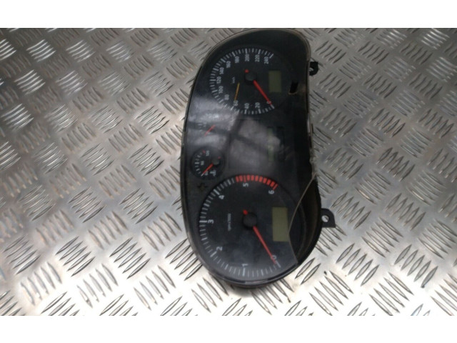 Přístrojová deska  Seat Leon (1M) 2000 W01M0920821B  