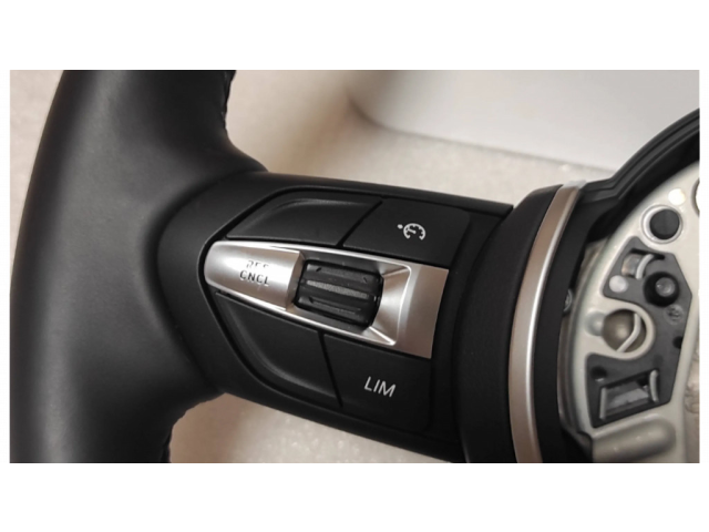 Руль BMW X2 F39  2018- года 32307851518      