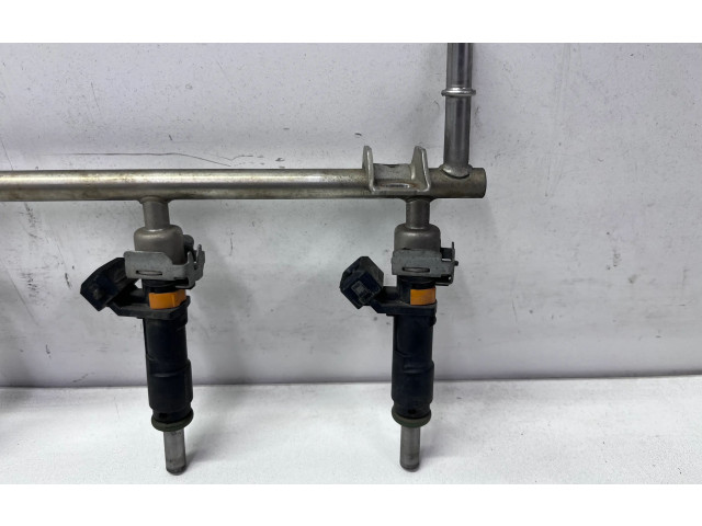Vstřikovací lišta 1228605, 1228604   Opel Zafira C     