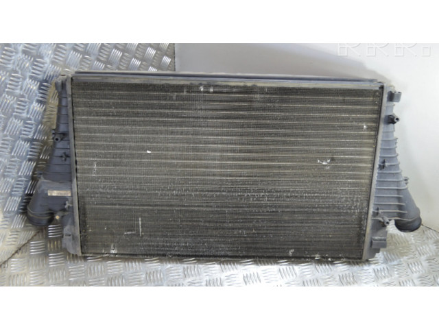 Интеркулер  13136681, 15290799   Opel Vectra C 1.9