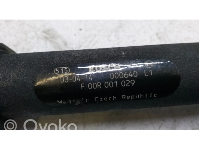 Vstřikovací lišta F00R001029   BMW 7 E65 E66  pro naftový motor 4.0  0577