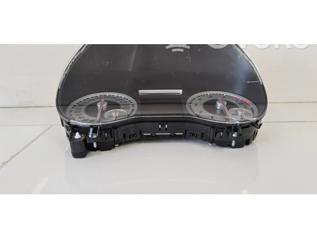 Přístrojová deska  Mercedes-Benz A W176 2014 A1769008901, 0263700124  