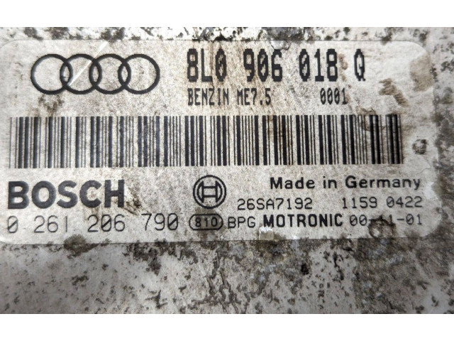 Řídící jednotka 0261206790, 8L0906018Q   Audi TT Mk1 2001
