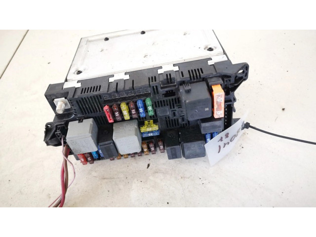 Блок предохранителей  2115454301   Mercedes-Benz CLS C219    
