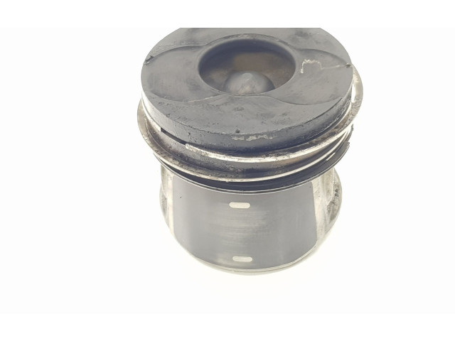 Píst 71718119, 71718119   Fiat Stilo    192A1000 