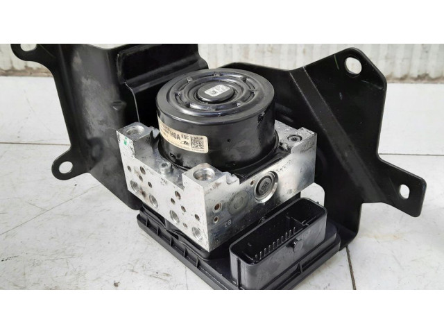 Блок АБС 476604JK1B   Nissan  Navara D23  2015- года