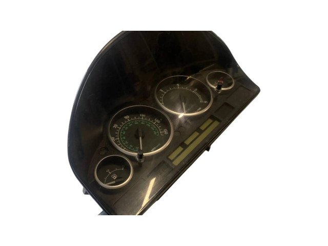 Панель приборов 110080081   Land Rover Range Rover L322       