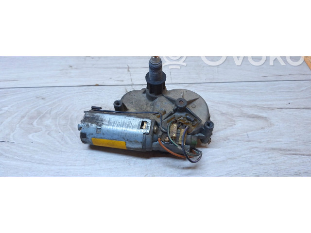 Моторчик заднего дворника 8a9955713, 40378712    Audi 80 90 S2 B4