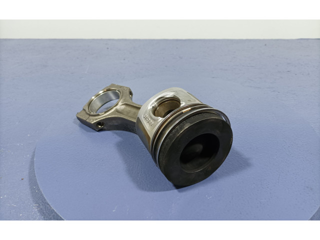 Píst 7810825, 7810825   BMW X1 E84     