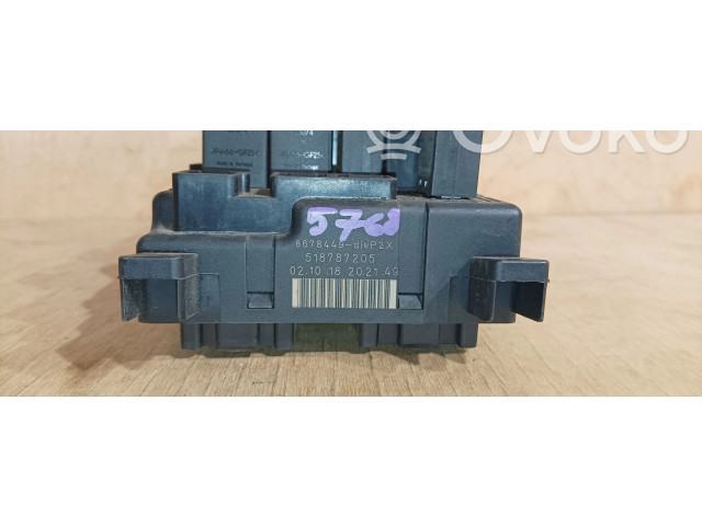   Pojistková skříňka 518787205, 8678449DIEP2X   Volvo S60 2003
