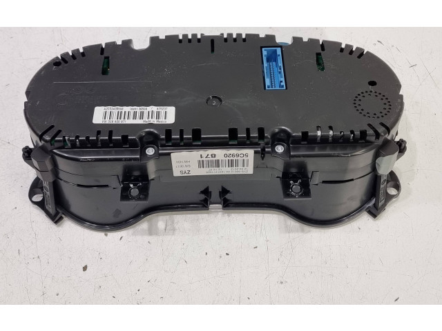 Přístrojová deska  Volkswagen Jetta VI 2012 5C6920871, ZYS0001204  