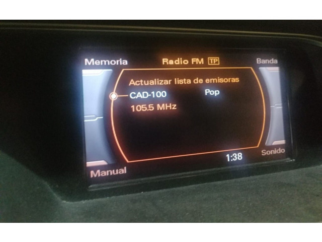 Дисплей    8T0057603F, 8T0919603F   Audi A4 Allroad