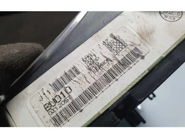 Přístrojová deska  Nissan Almera Tino 2001 BU010, 0212057  