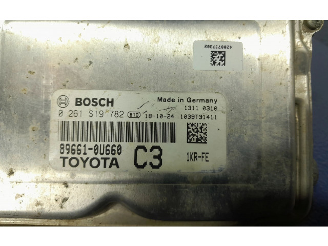 Блок управления двигателем Блок управления 89661-0U660, 89661-0U660   Toyota Yaris