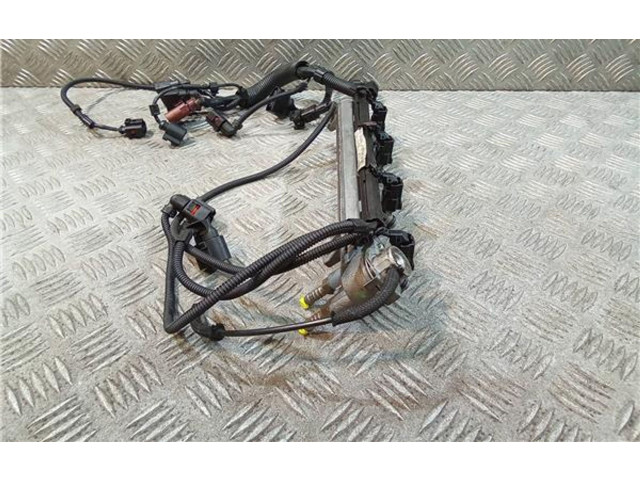 Топливная рампа 036133319, 036133319   Seat Ibiza II (6k)   для двигателя AUA