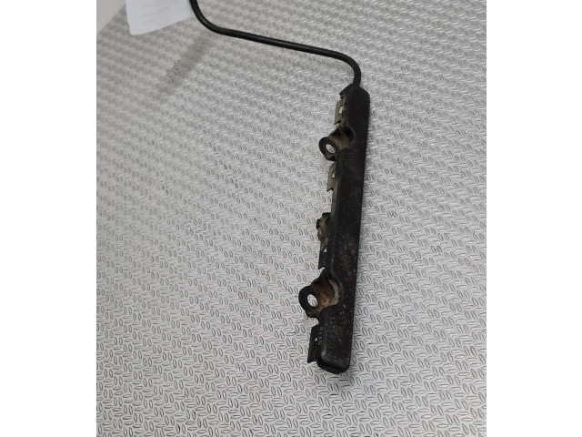 Vstřikovací lišta 2325021020   Toyota Yaris     