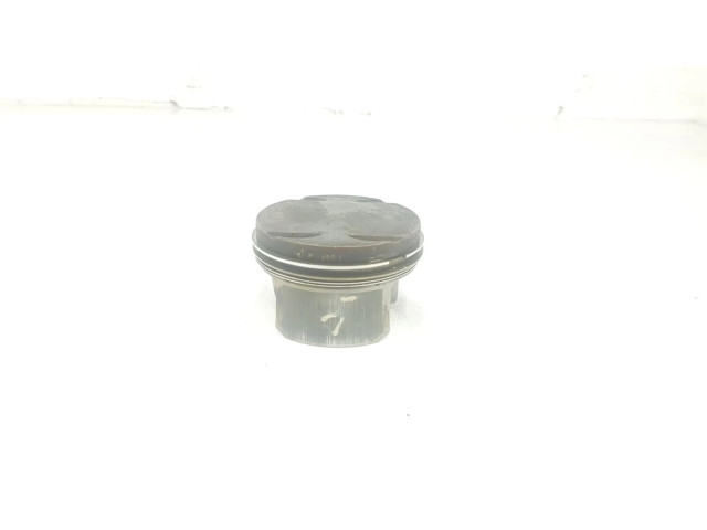 Píst 11001714564, 1714564   BMW 3 E36   2.8  
