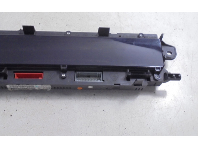Спидометр (приборный щиток)    P8200494955A, P8200494955A   Renault Scenic II -  Grand scenic II