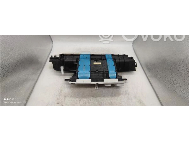 Панель приборов 769362030, 769362030   Toyota Prius (NHW20)       